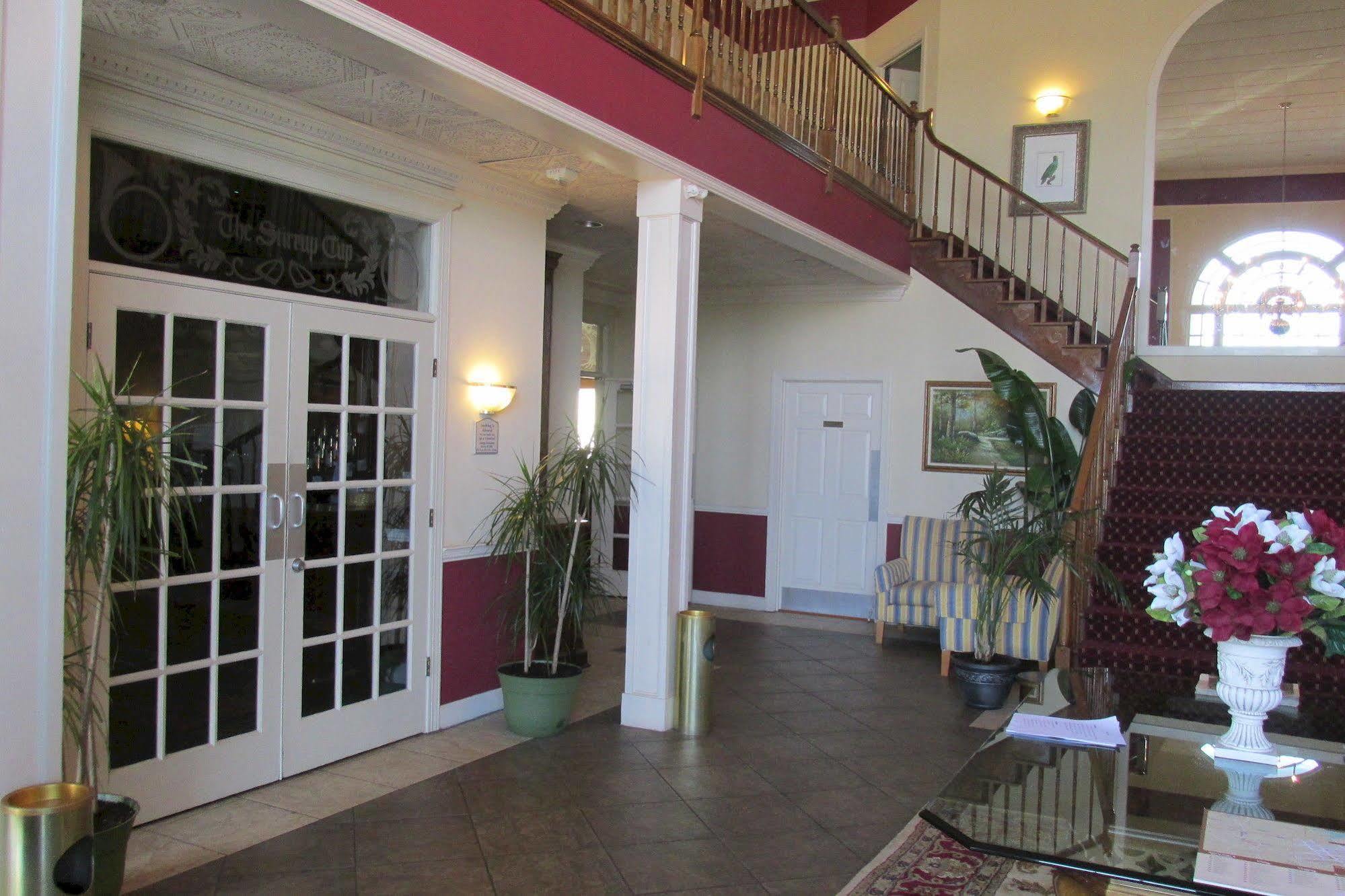 White Columns Inn Thomson Ngoại thất bức ảnh