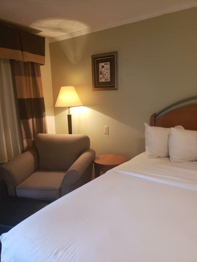 White Columns Inn Thomson Ngoại thất bức ảnh